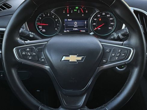 Used 2024 Chevrolet Equinox LT image 12