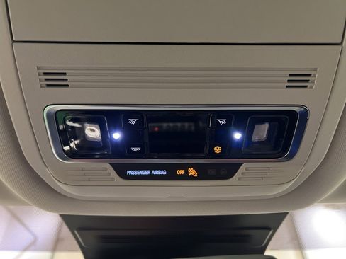 New 2026 Lincoln Nautilus Premier image 28