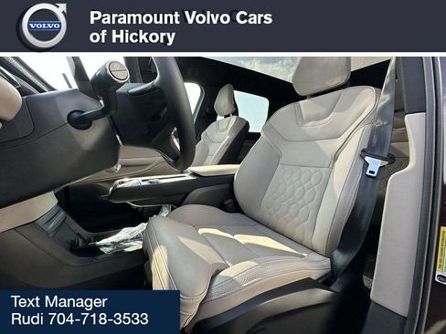 New 2025 Volvo EX90 Ultra image 17
