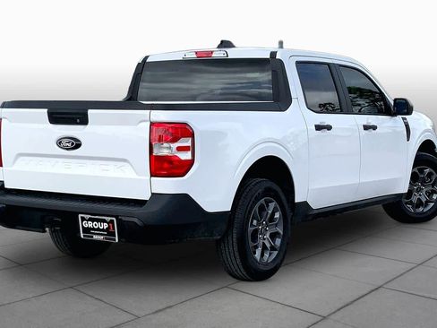 Used 2025 Ford Maverick XLT image 13