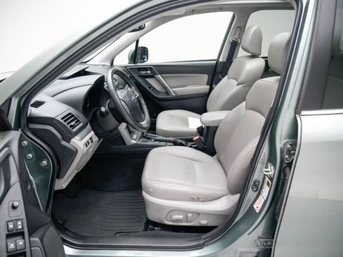 Used 2015 Subaru Forester 2.5i Touring w/ Protection Package #2 AWD/4WD image 10