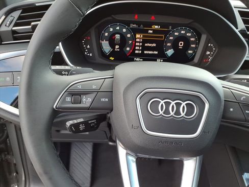 New 2025 Audi Q3 2.0T Premium image 15