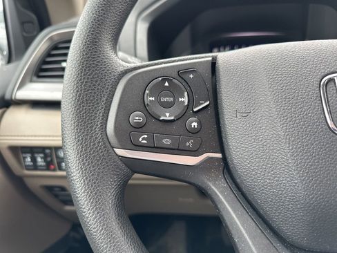 Used 2024 Honda Odyssey EX image 21