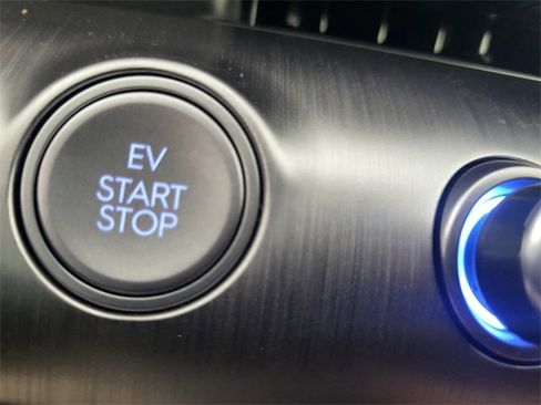 New 2025 Hyundai Kona Limited image 26