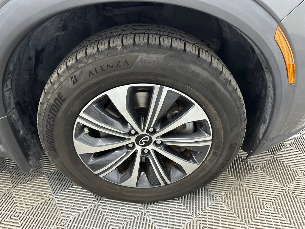 Used 2023 INFINITI QX60 Pure AWD/4WD image 14