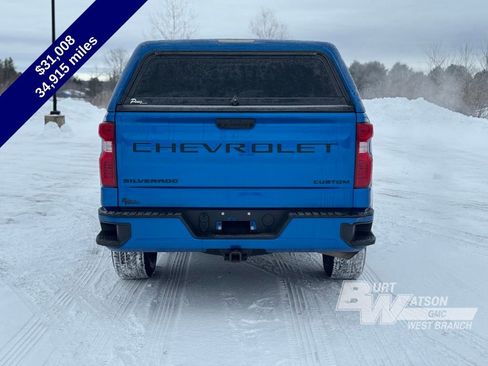 Used 2023 Chevrolet Silverado 1500 Custom w/ LPO, Dark Essentials Package image 5