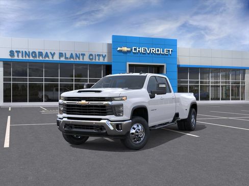 New 2026 Chevrolet Silverado 3500 LT w/ All Star Edition AWD/4WD image 8