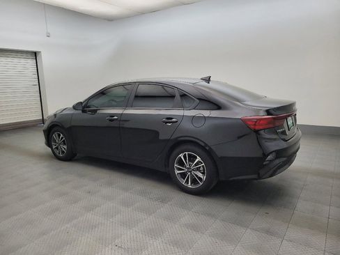 Used 2024 Kia Forte LXS FWD image 3