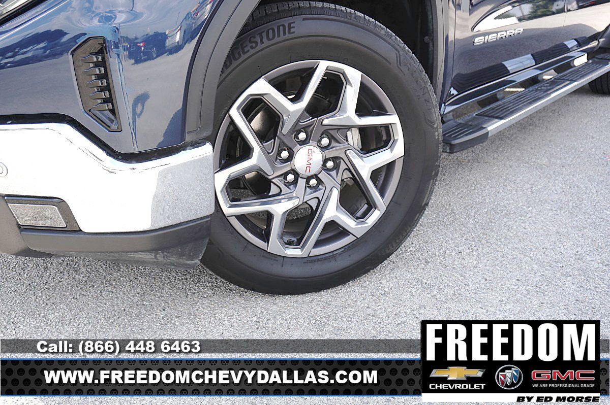 Used 2023 GMC Acadia SLE w/ Driver Convenience Package FWD image 42