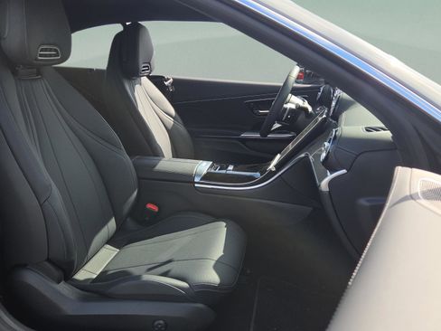 Used 2026 Mercedes-Benz CLE 450 4MATIC Cabriolet image 22