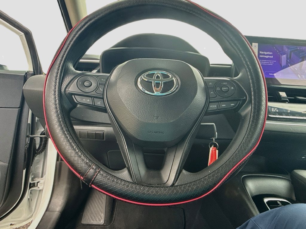 Used 2024 Toyota Corolla LE FWD image 12