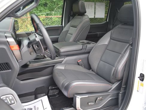 Used 2026 Ford F150 Raptor AWD/4WD image 10