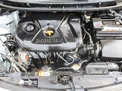 Used 2013 Hyundai Elantra GT image 26