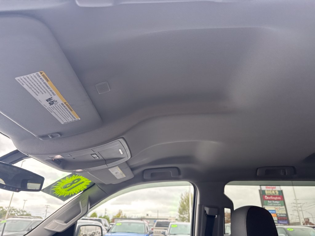 Used 2018 Chevrolet Silverado 1500 LT w/ Texas Edition AWD/4WD image 36