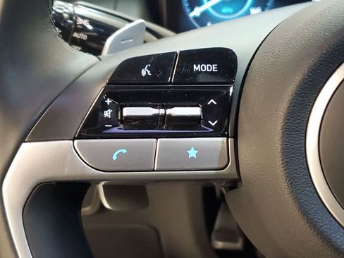 Used 2022 Hyundai Santa Cruz SEL Premium image 12