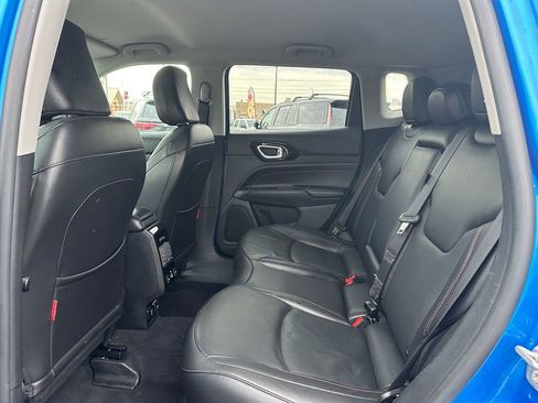 Used 2022 Jeep Compass Trailhawk w/ Trailhawk Elite Group image 10