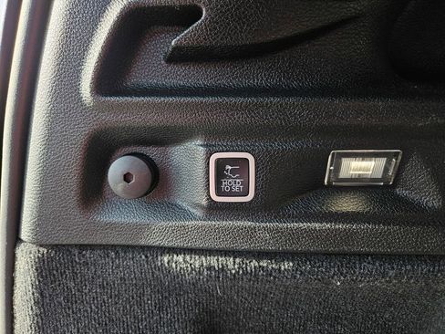 Used 2021 Jeep Grand Cherokee L Overland image 25