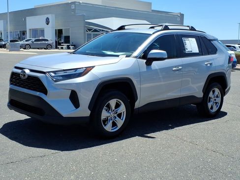 Used 2023 Toyota RAV4 XLE FWD image 3