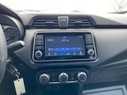 Used 2024 Nissan Versa S w/ Trunk Package image 26