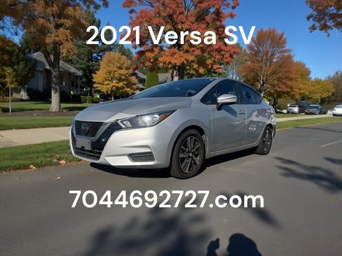 Used 2021 Nissan Versa SV image 7