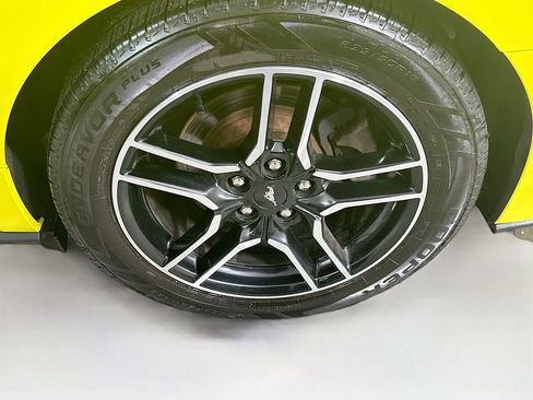 Used 2021 Ford Mustang Premium image 27