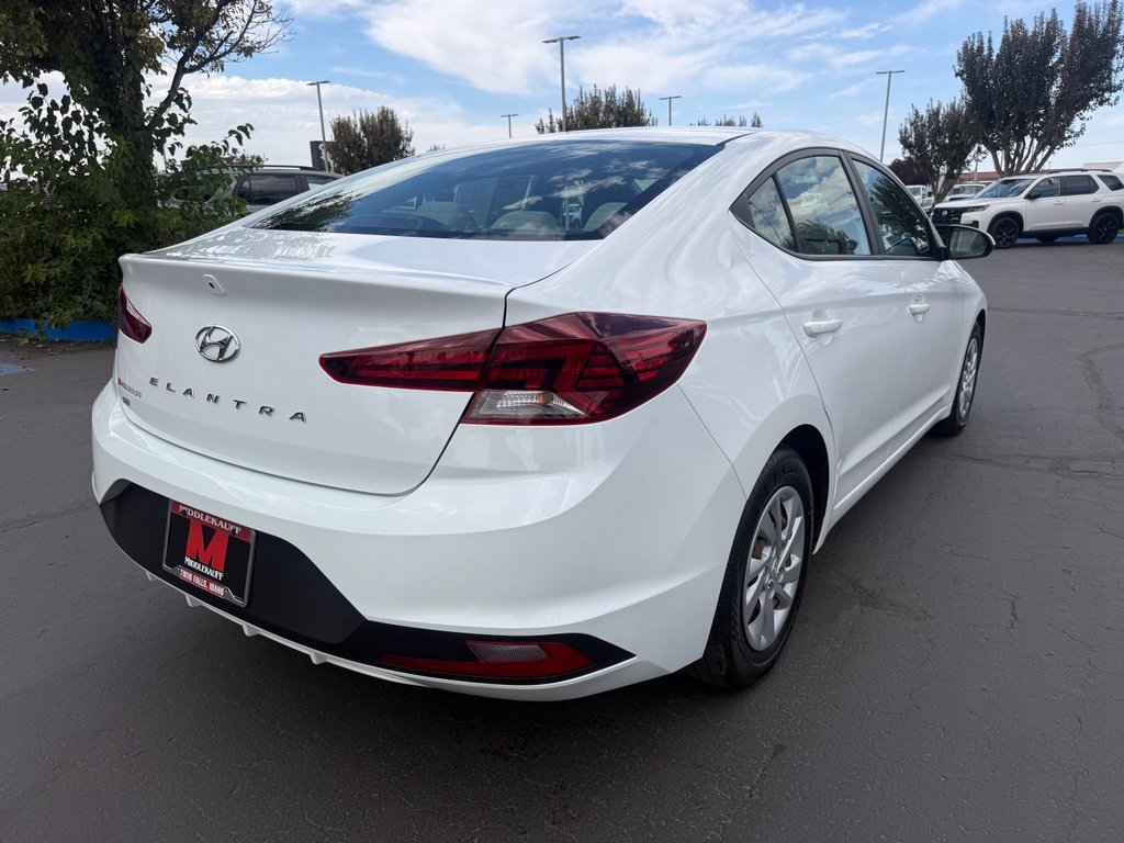 Used 2019 Hyundai Elantra SE FWD image 6