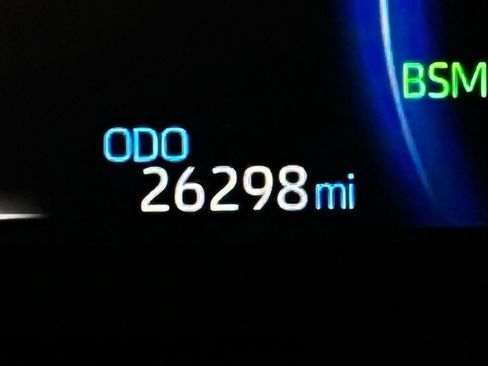 Certified 2025 Toyota RAV4 XLE image 17