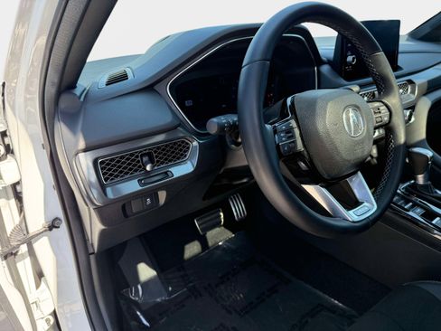 Certified 2025 Acura Integra A-Spec image 17