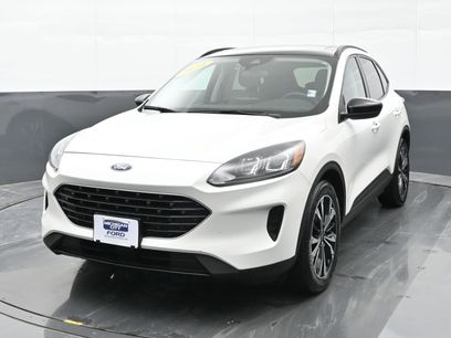 Used 2022 Ford Escape SE w/ SE Sport Appearance Package