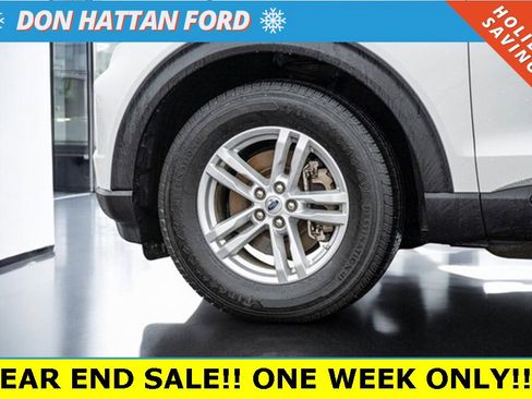 Used 2020 Ford Explorer XLT w/ Equipment Group 202A image 39