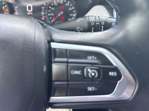 Used 2022 Jeep Compass Latitude w/ Convenience Group FWD image 17