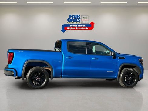 Used 2022 GMC Sierra 1500 Elevation image 3