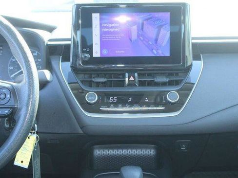 Certified 2023 Toyota Corolla LE image 13