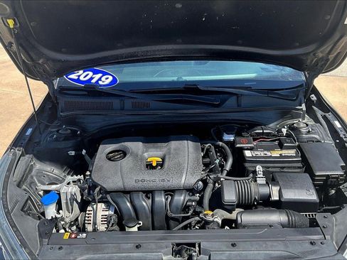 Used 2019 Kia Forte EX FWD image 31