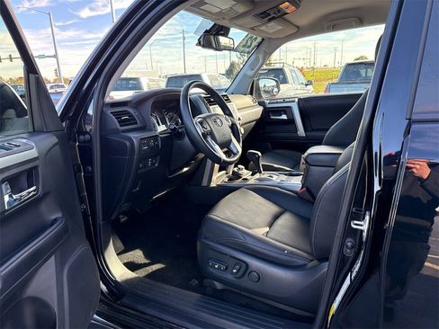 Used 2022 Toyota 4Runner TRD Sport w/ Technology Package image 15