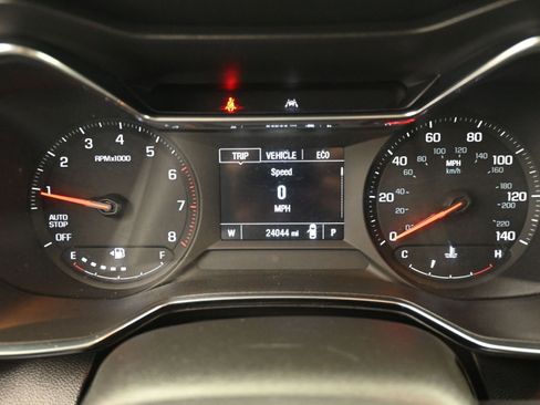 Used 2023 Chevrolet TrailBlazer LT FWD image 14