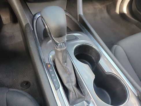 Used 2023 Chevrolet Malibu LT FWD image 28