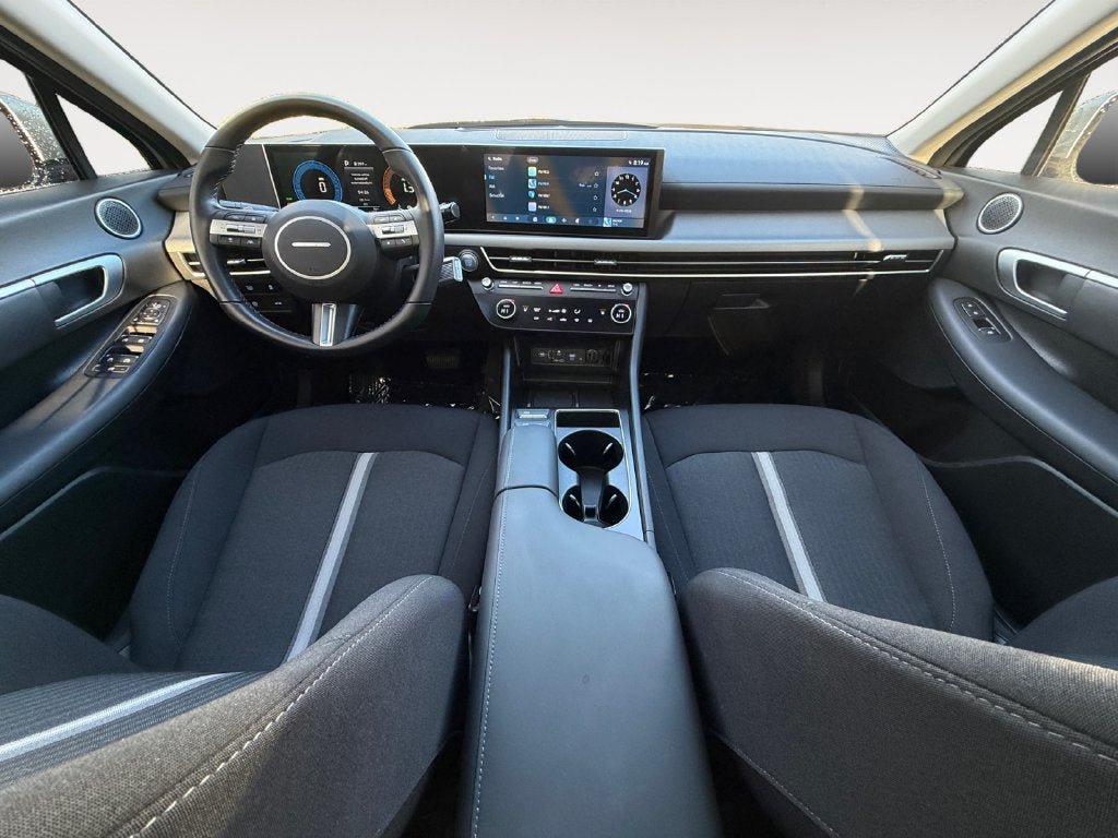 Used 2026 Hyundai Sonata SEL FWD image 12