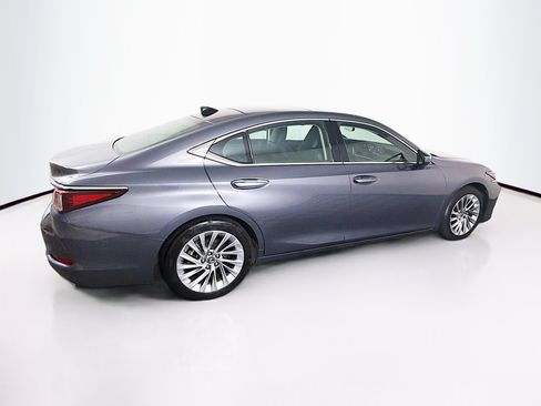 Used 2019 Lexus ES 350 Ultra Luxury w/ Accessory Package 2 FWD image 10