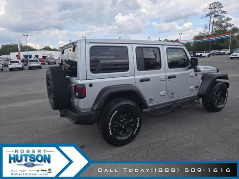 Used 2022 Jeep Wrangler Unlimited Sport AWD/4WD image 6