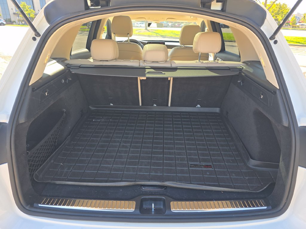 Used 2020 Mercedes-Benz GLC 300 4MATIC image 18