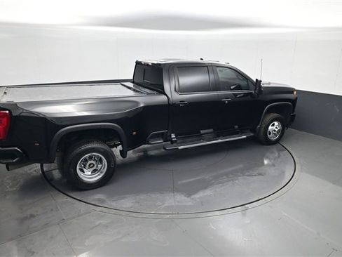 Used 2022 Chevrolet Silverado 3500 High Country image 13