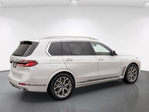 New 2025 BMW X7 xDrive40i image 10
