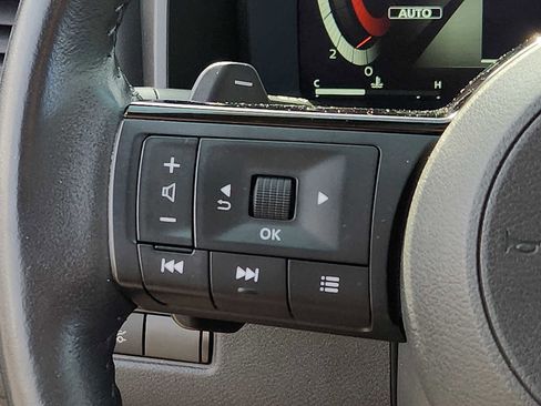 Used 2023 Nissan Rogue Platinum w/ Platinum Premium Package image 21