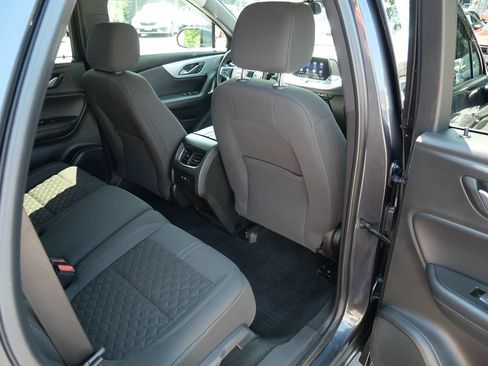 Used 2022 Chevrolet Blazer LT AWD/4WD image 29