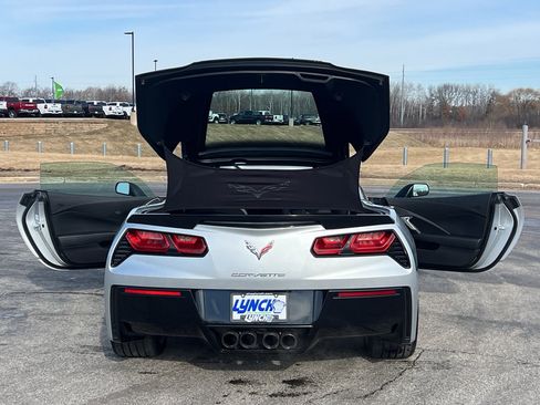 Used 2014 Chevrolet Corvette Stingray Coupe w/ Battery Protection Package image 35