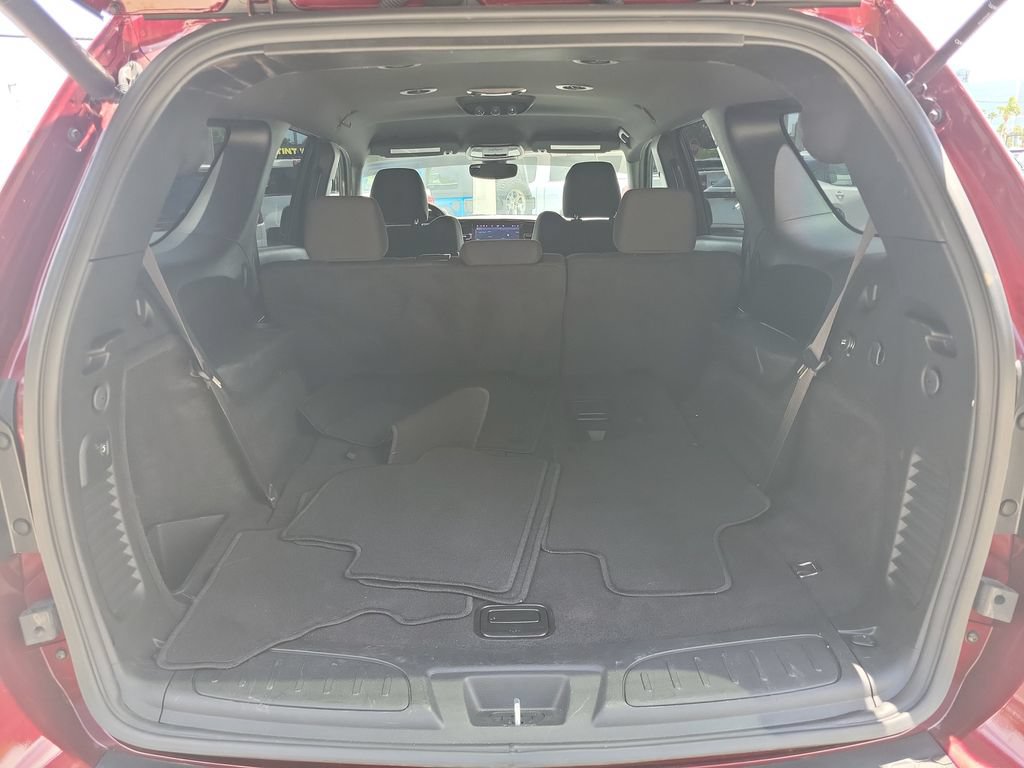 Used 2024 Dodge Durango R/T w/ Blacktop Package RWD image 14