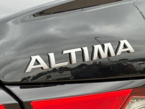 New 2026 Nissan Altima 2.5 SV FWD image 8