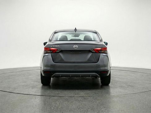 Used 2025 Nissan Versa SV image 6