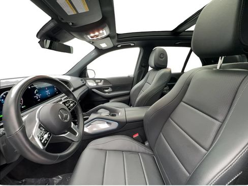 Used 2023 Mercedes-Benz GLE 450 4MATIC w/ AMG Line Exterior image 19